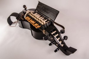 galician-hurdy-gurdy-12     