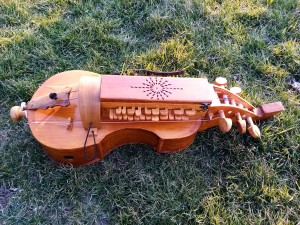galician-hurdy-gurdy-22