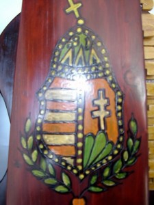 hungarian-hurdy-gurdy-05       