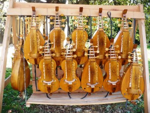 galician-hurdy-gurdy-15    