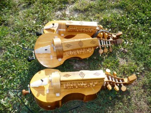 galician-hurdy-gurdy-17    